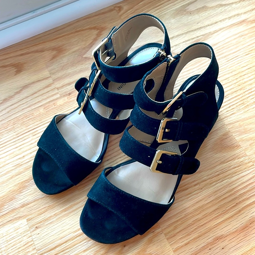 Adrienne Vitadini Women’s Sandals